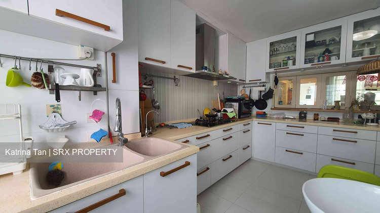 Yishun Street 22 thumbnail photo